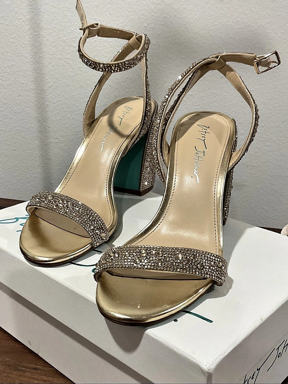 Betsey Johnson SB-Mel Gold Rhinestone Block Heel Sandals size 8 1/2